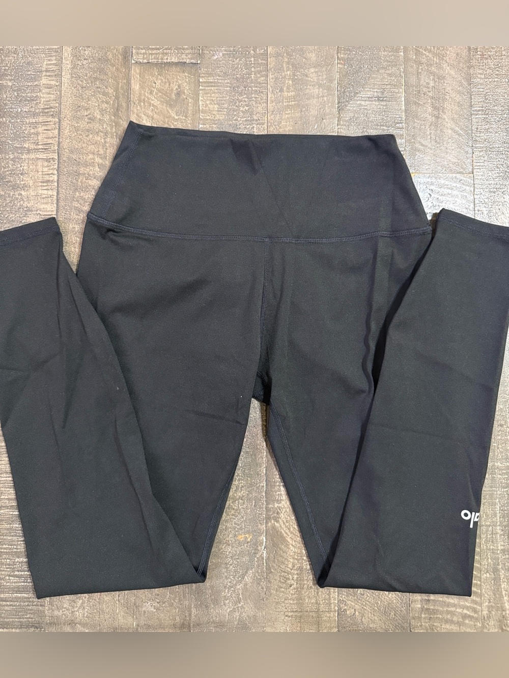 Black Alo leggings